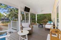Birdsong Cottage𓇼Island Retreat+Central Location