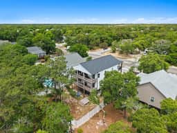 Starlight Cove𓇼Spacious+Stunning | 0.6mi to Beach