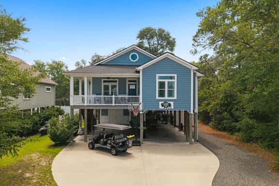 The Crabby BuffalođźGolf Cart+Outdoor Oasis+Cozy - Image 1