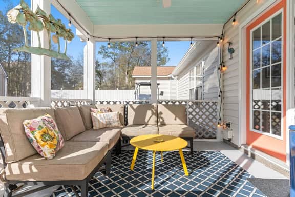Sunshine Cottage𓇼 Golf Cart + Kid Friendly + Cozy