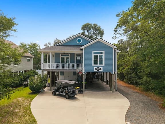 The Crabby Buffalo𓇼Golf Cart+Outdoor Oasis+Cozy - Image 1